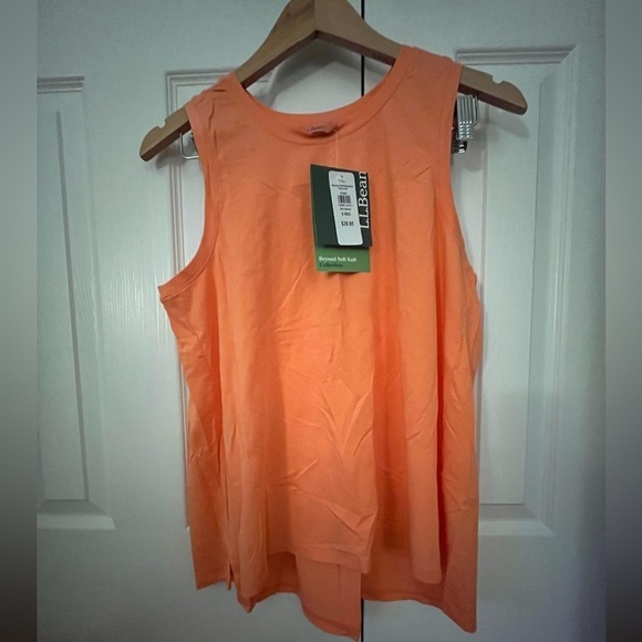 NWT ⭐️ LL Bean Beyond Soft Pleat Back Tank In Wild Salmon size S - Picture 2 of 11